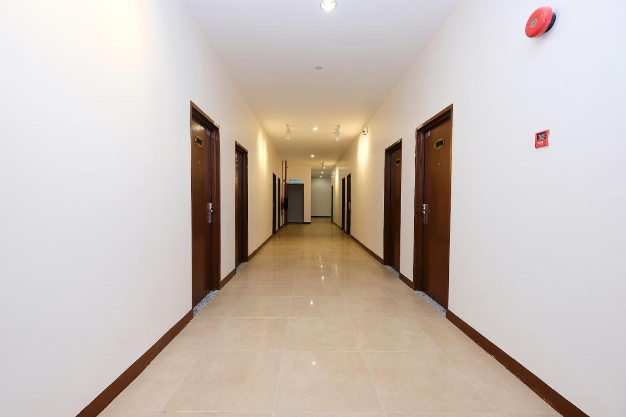 Super Oyo 43935 Mancalin Hotel Куантан Екстериор снимка
