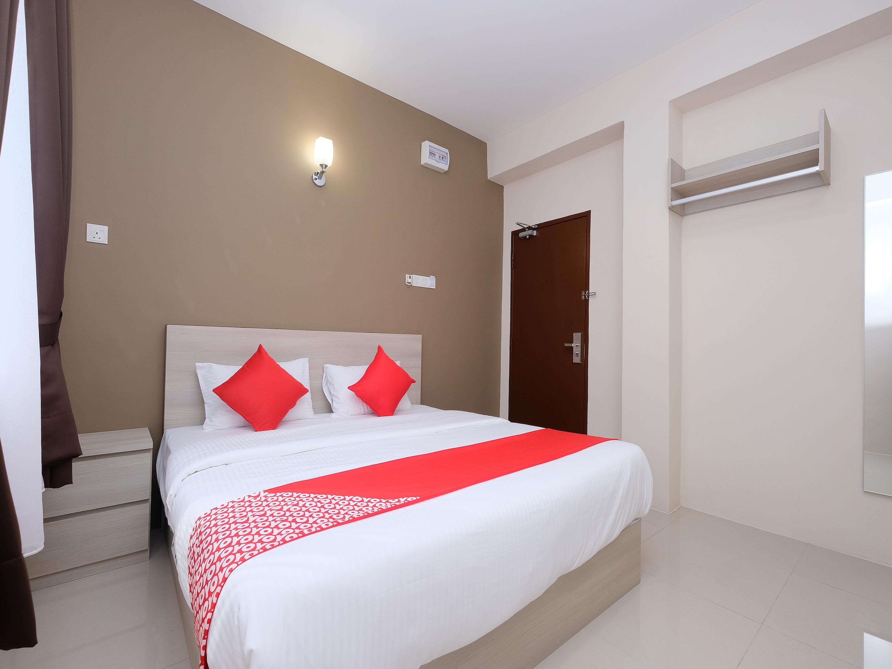 Super Oyo 43935 Mancalin Hotel Куантан Екстериор снимка