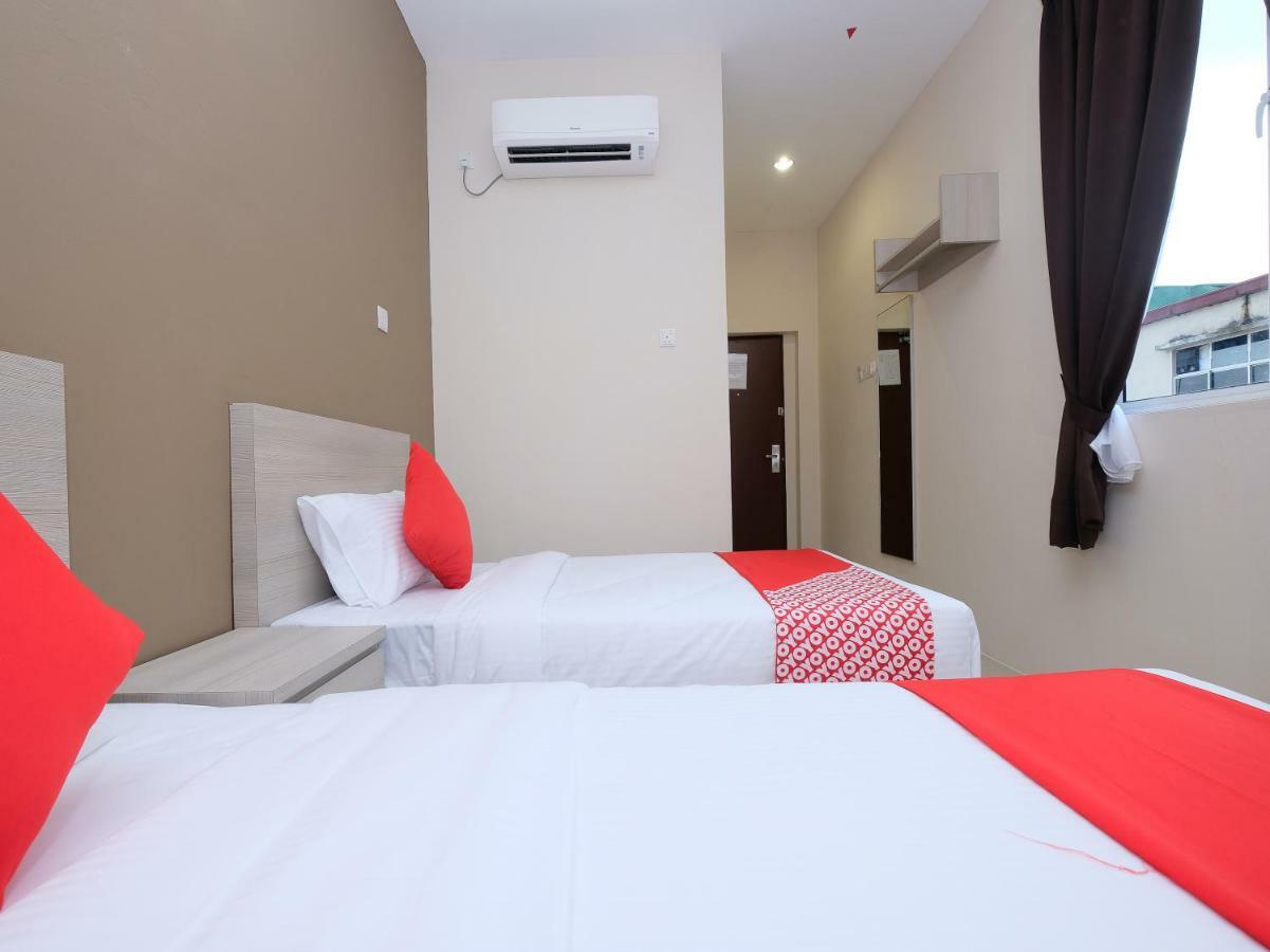 Super Oyo 43935 Mancalin Hotel Куантан Екстериор снимка